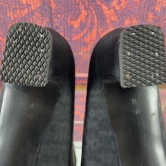 Vintage Jewelled Black Silk Shoes 'French Room Shoes and Sabrina Shoes' - Picture 13 of 16